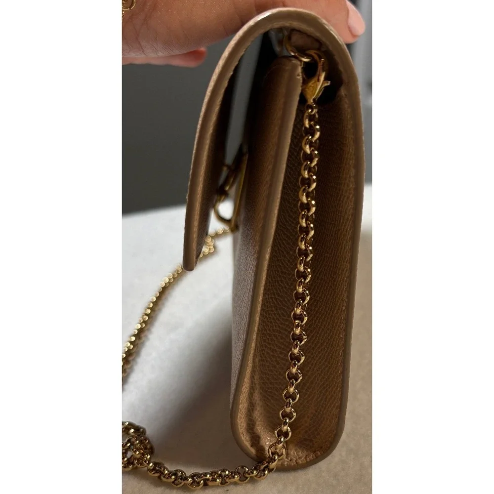 Salvatore Ferragamo Gancini Beige Pebbled Leather Chain Shoulder Bag Gold - Picture 8 of 10